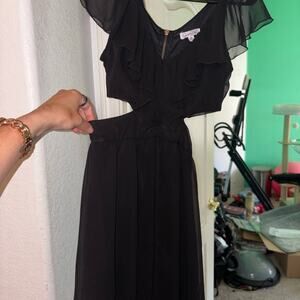 Speechless Black Off the Shoulder Midi Sundress